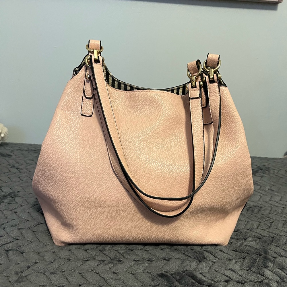 𝅺Large Blush Pink Shoulder Bag